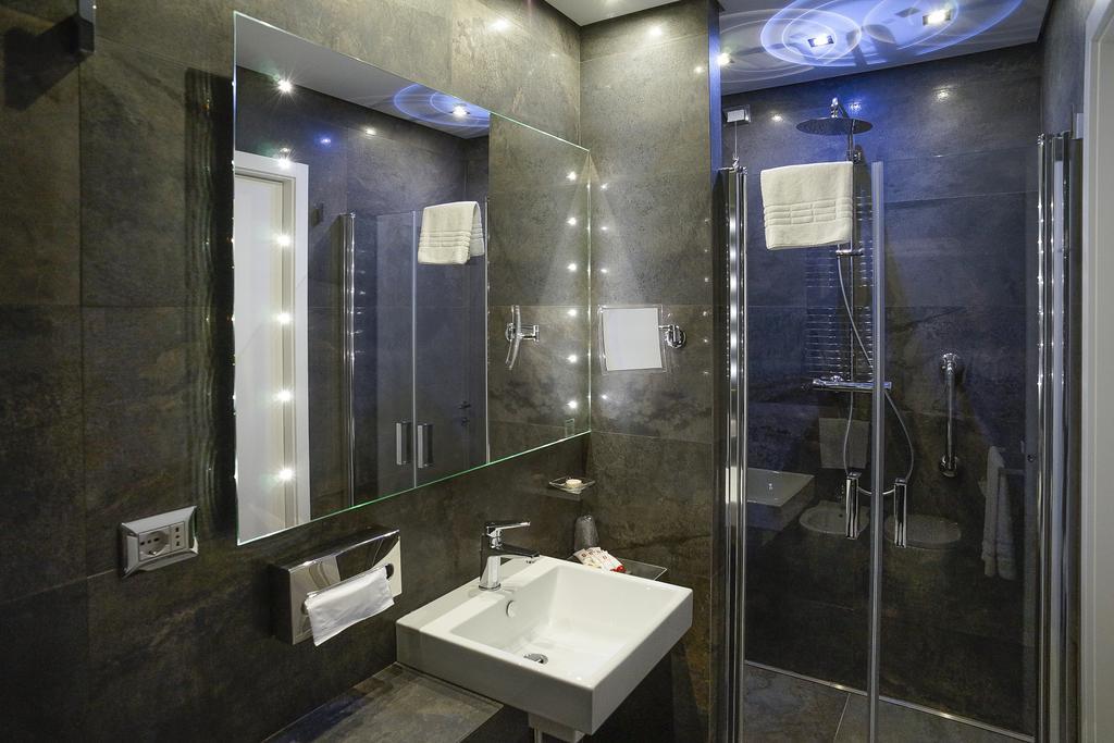 Les Diamants Hotel โรม ภายนอก รูปภาพ